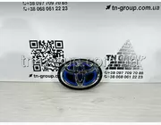 Эмблема TOYOTA двери багажника Toyota Venza 20- HYBRID 75403-48070