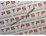 Накладка V-про. переднього гриля хром (пташка) новий Tesla Model S, 1017416-00-C